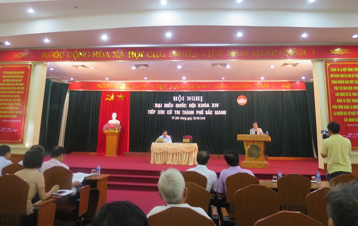 Đoàn đại biểu Quốc hội tỉnh Bắc Giang tiếp xúc cử tri  trước Kỳ họp thứ 6, Quốc hội khoá XIV